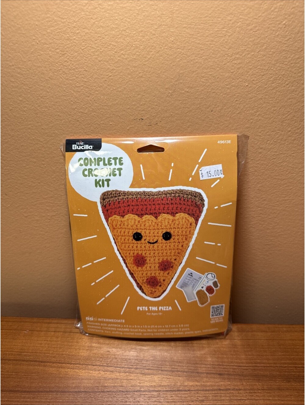 Bucilla Amigurumi 5 Inch Pete the Pizza Complete Crochet Kit 49613E